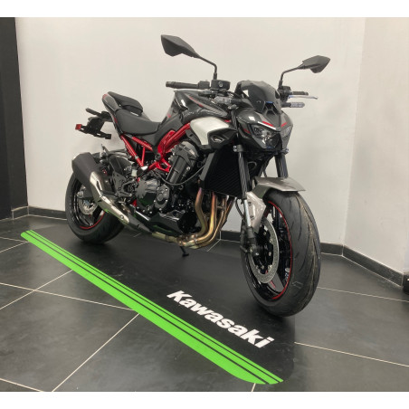 KAWASAKI Z900 2025