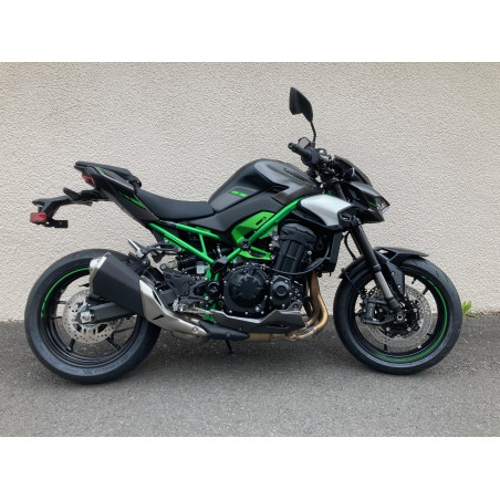 KAWASAKI Z900 2025