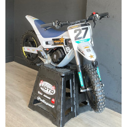 HUSQVARNA EE 2 ELECTRIQUE FACTORY 2024