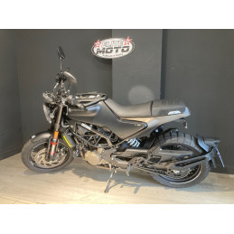 HUSQVARNA 125 SVARTPILEN 2023