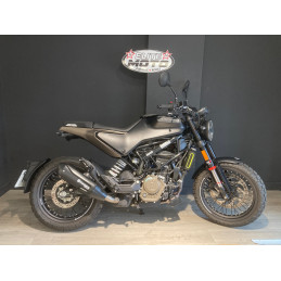 HUSQVARNA 125 SVARTPILEN 2023