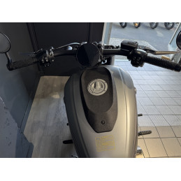 QJ MOTOR SRV 600 V4 2025