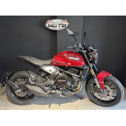 MOTO MORINI 650 SEIEMMEZZO 2022