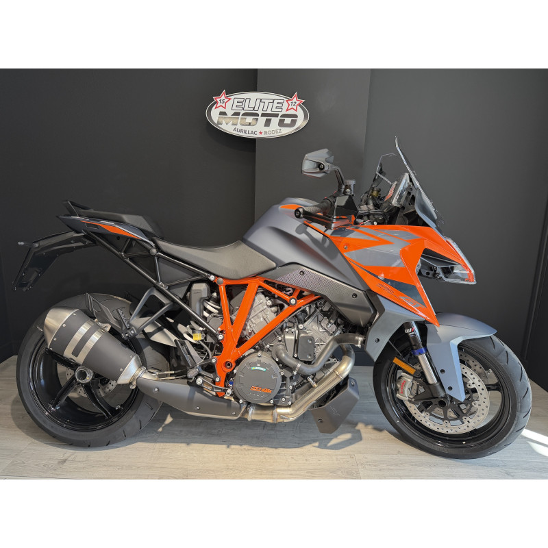 KTM 1290 SUPERDUKE GT 2024