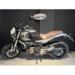 QJ MOTOR 550 SRV 2025 - 174KMS