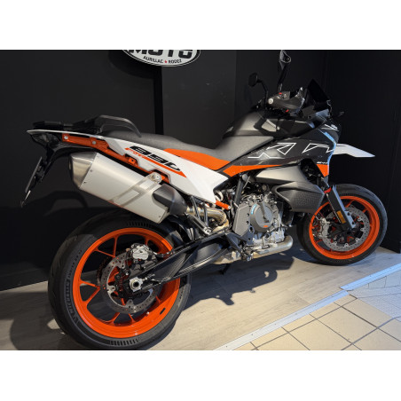 KTM 890 SMT 2024